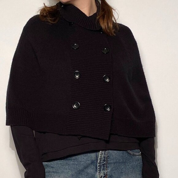 Vintage Y2K Black Knit Funnel Neck Cropped Double Breasted Poncho Cape! One Size - Picture 5 of 8